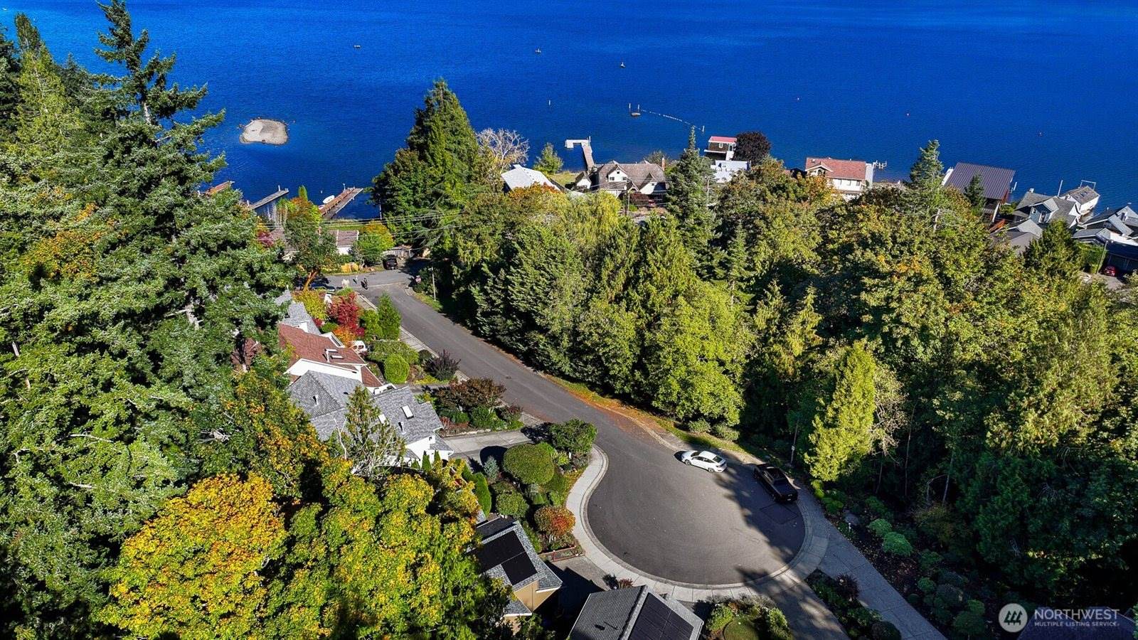 1851 Lakeside Lane, Bellingham, WA 98229