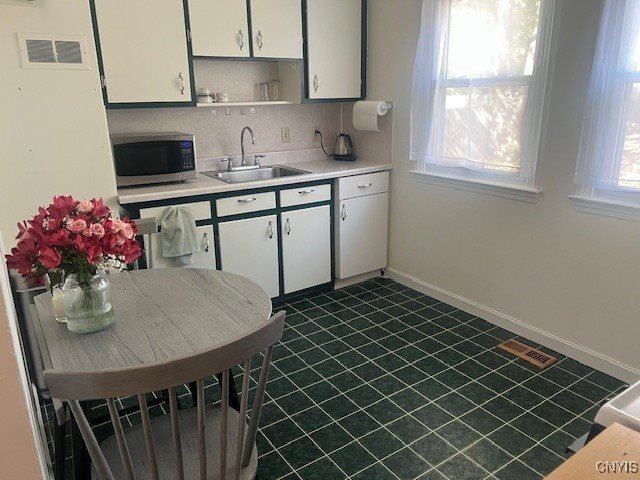 302 Twin Elms Lane, Clay, NY 13212