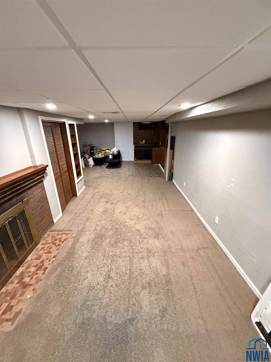 3920 Stone Ave, Sioux City, IA 51106