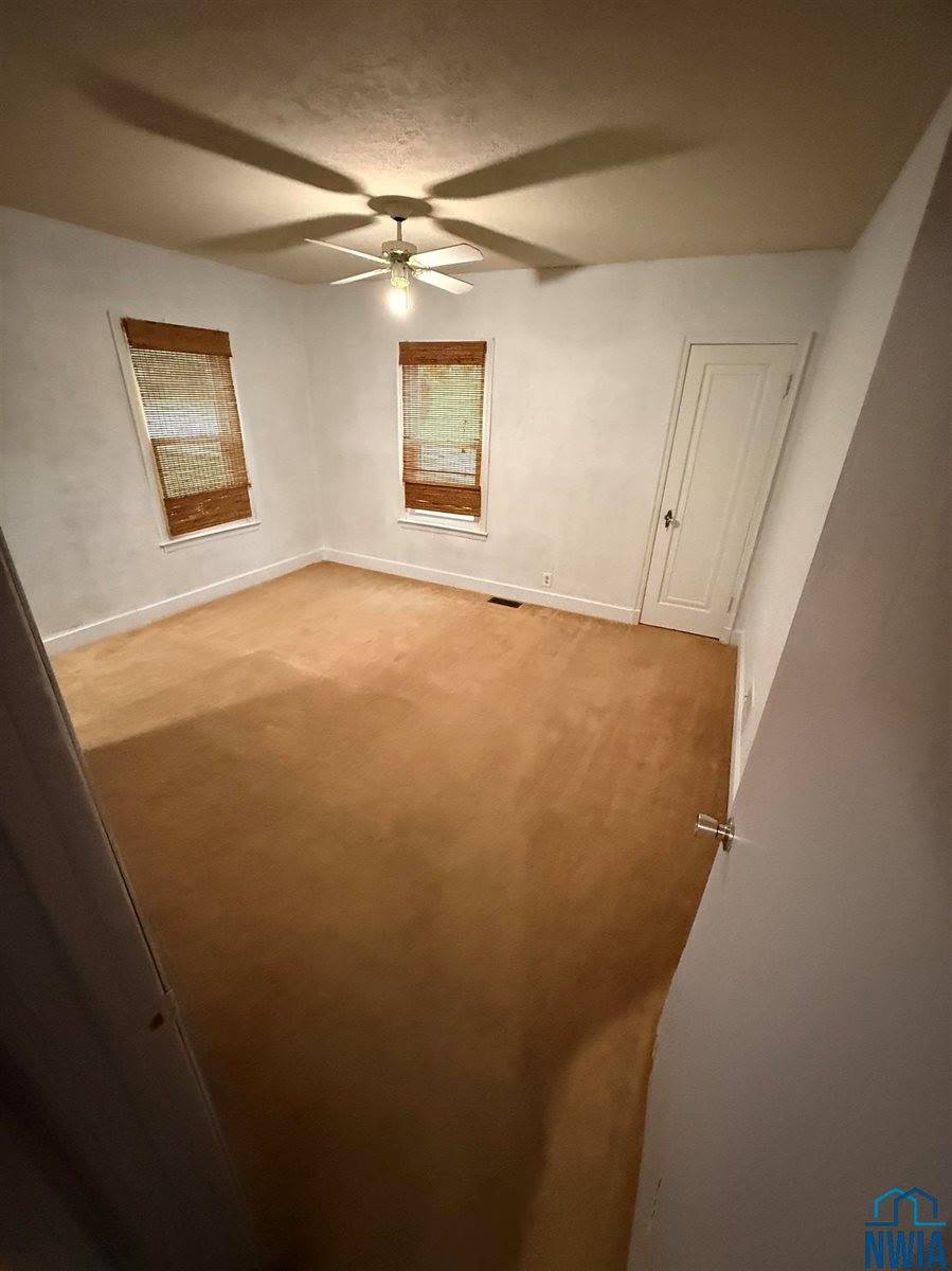 3920 Stone Ave, Sioux City, IA 51106