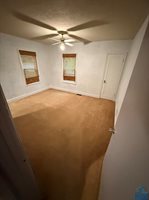 3920 Stone Ave, Sioux City, IA 51106