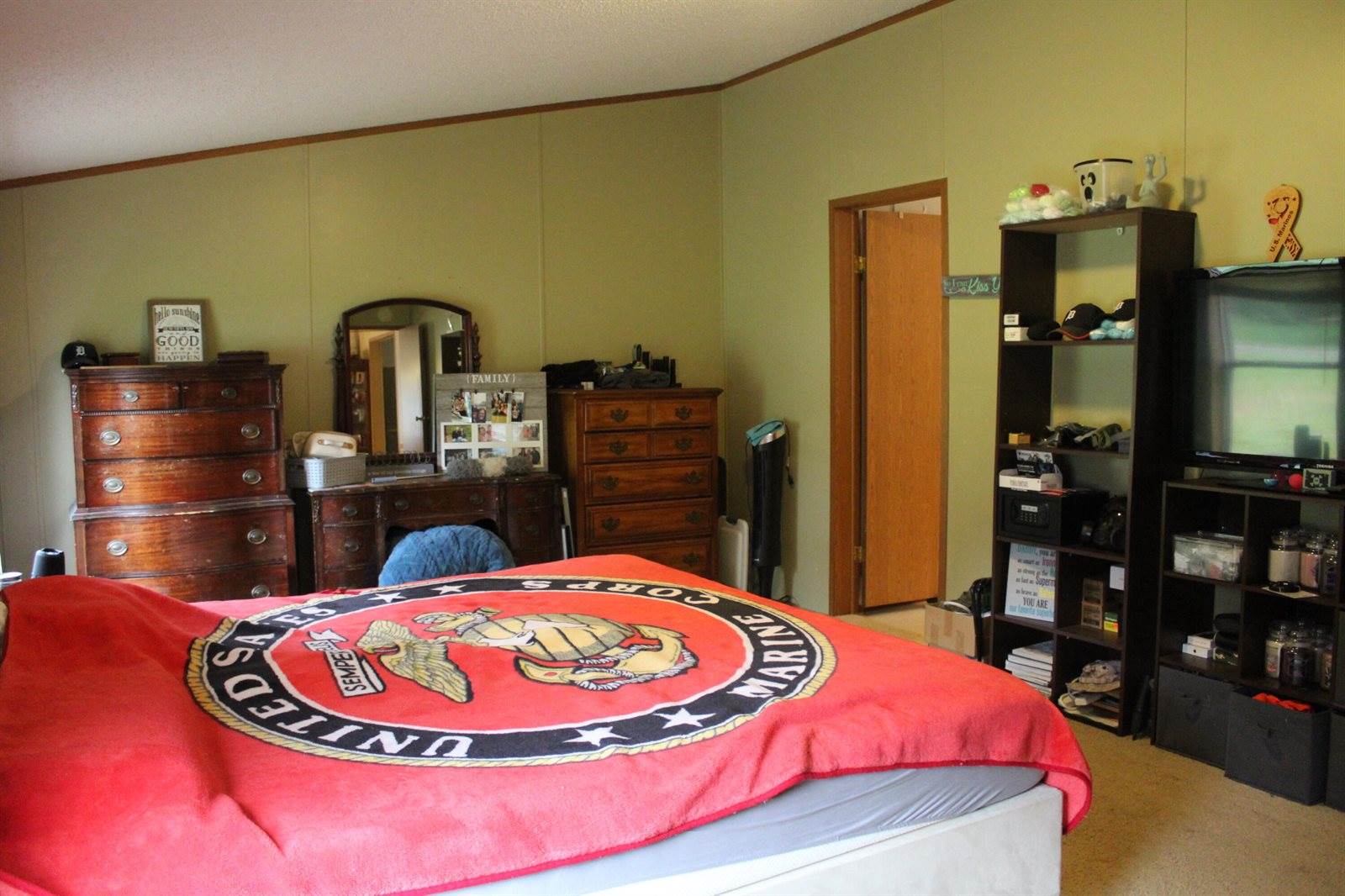 18242 32nd Street Street, Gobles, MI 49055