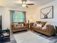 195 Corene Avenue, Waukee, IA 50263