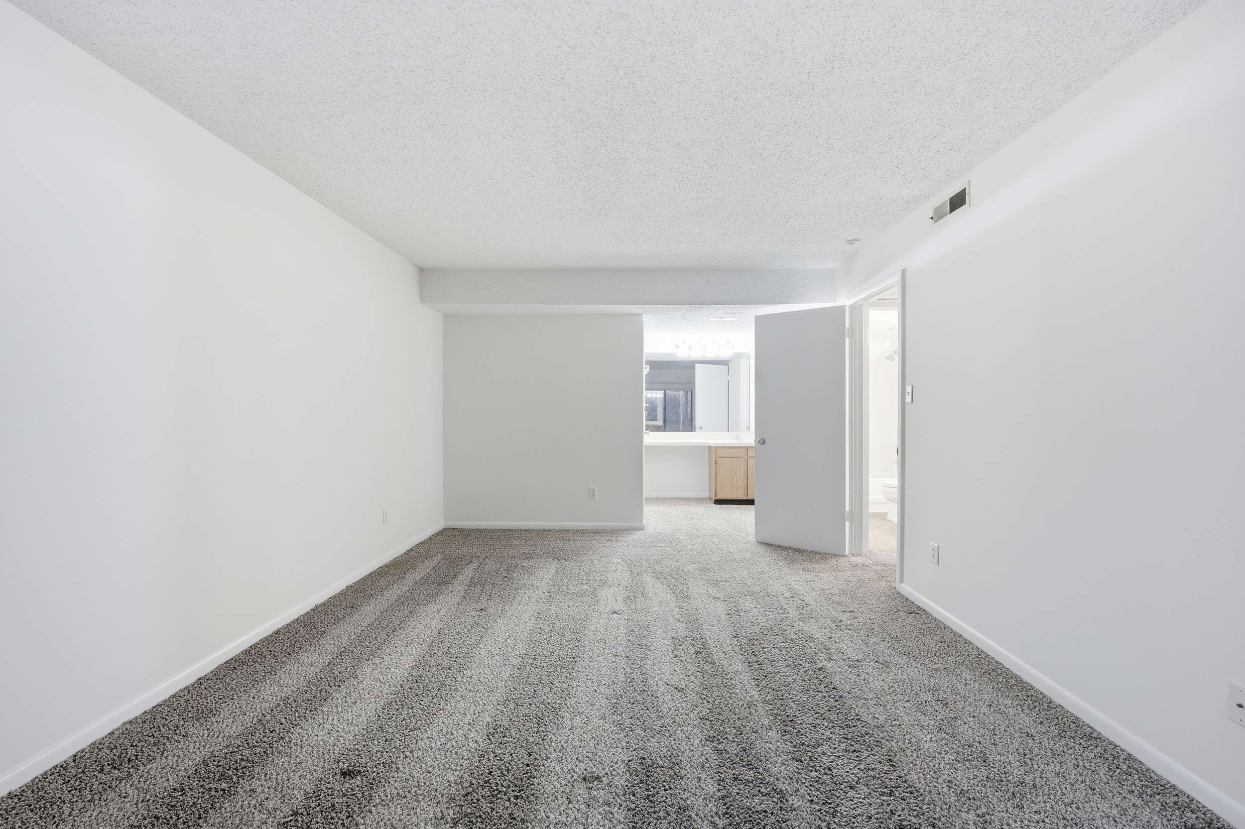 401 Turnbridge Close, Virginia Beach, VA 23452