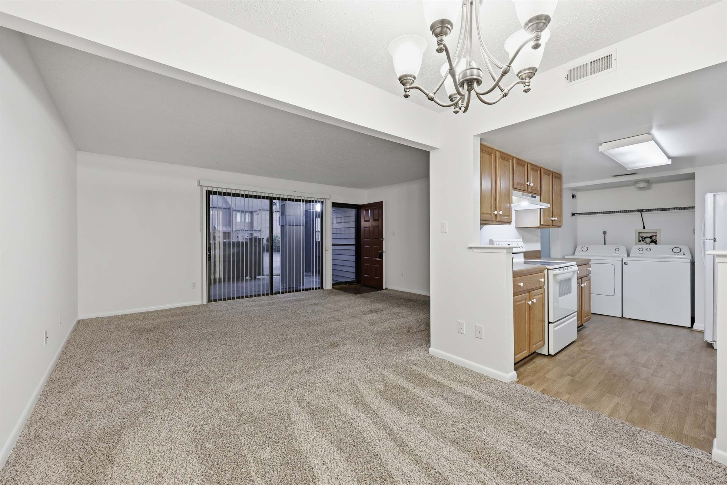 401 Turnbridge Close, Virginia Beach, VA 23452