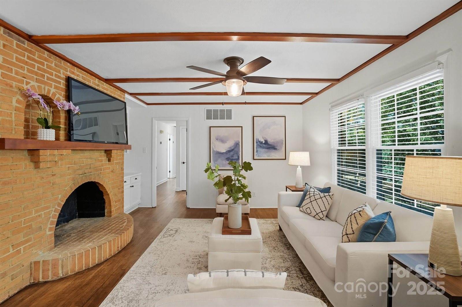 5926 Sharon Road, Charlotte, NC 28210