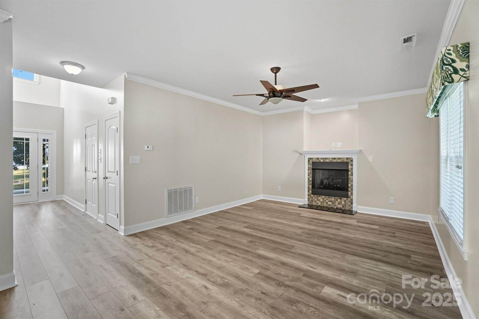 3633 Creek Ridge Drive, Denver, NC 28037