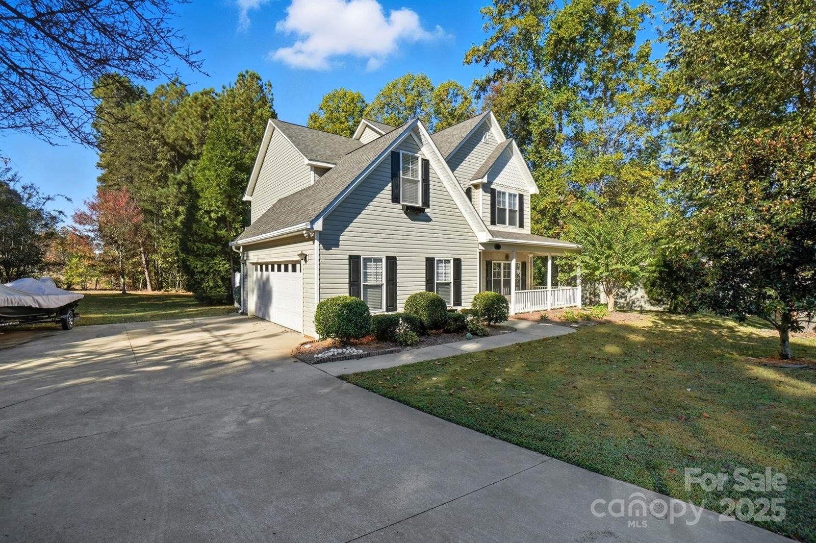 3633 Creek Ridge Drive, Denver, NC 28037