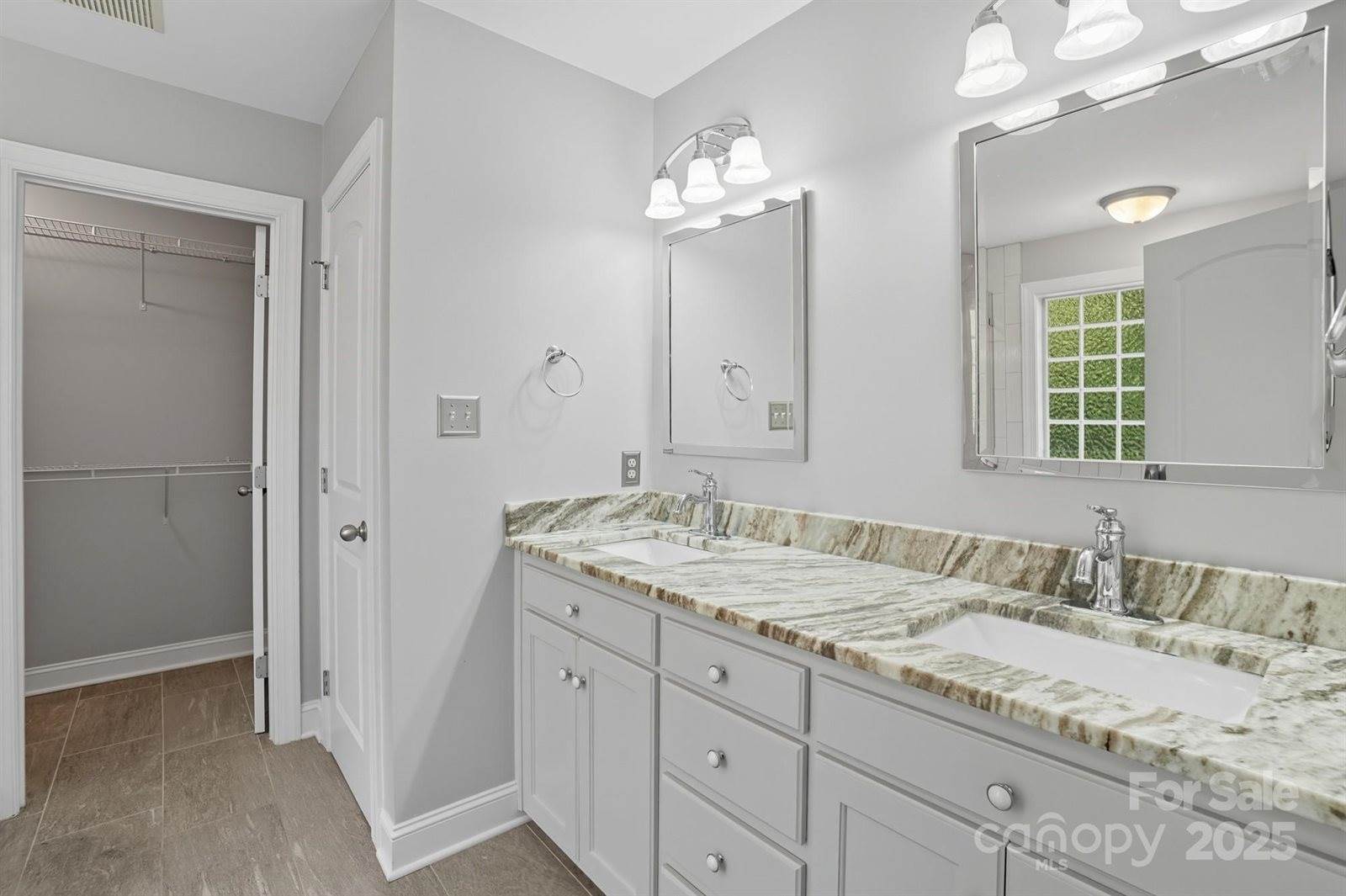 3633 Creek Ridge Drive, Denver, NC 28037