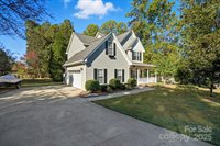 3633 Creek Ridge Drive, Denver, NC 28037