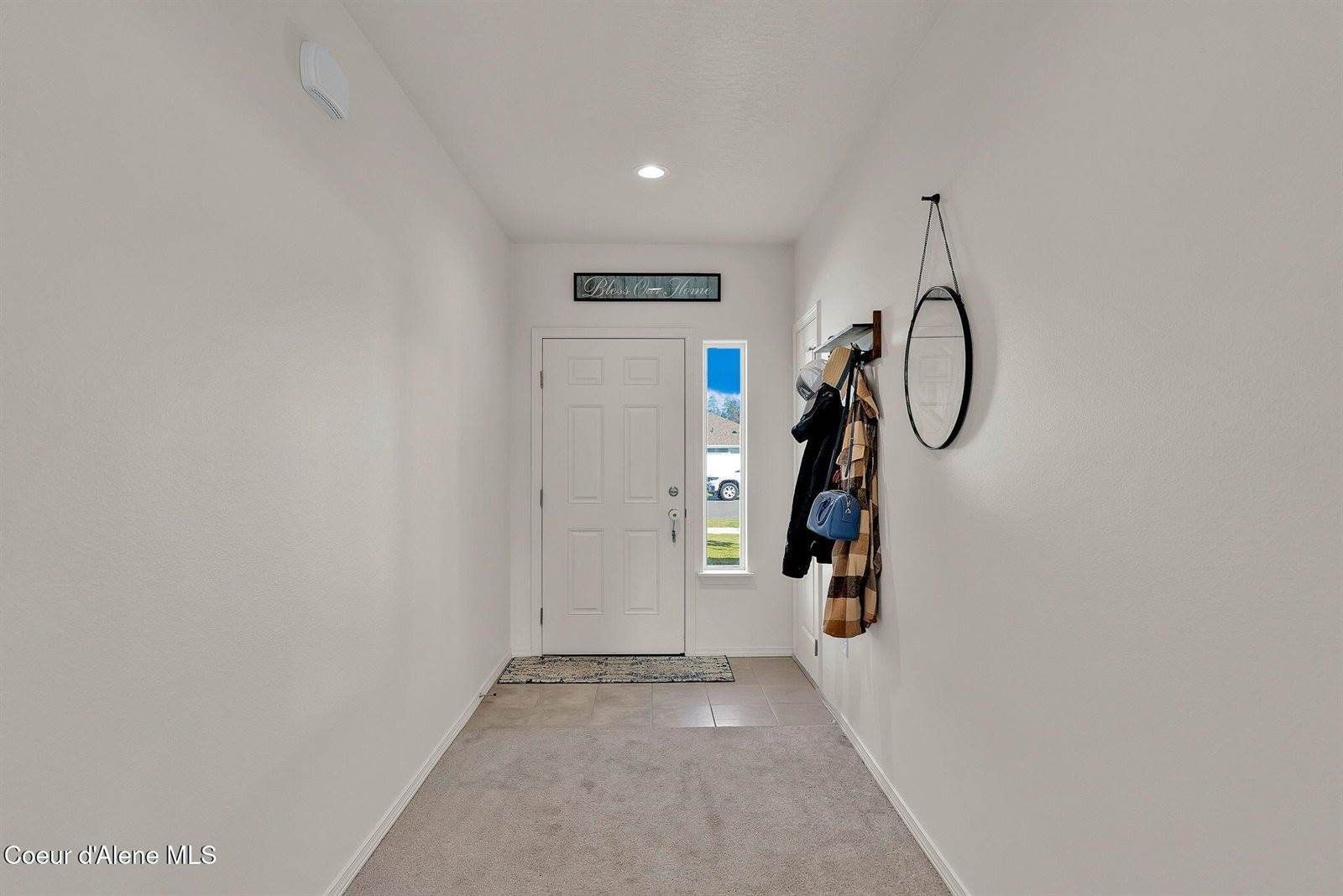 16167 North Hadley Loop, Rathdrum, ID 83858