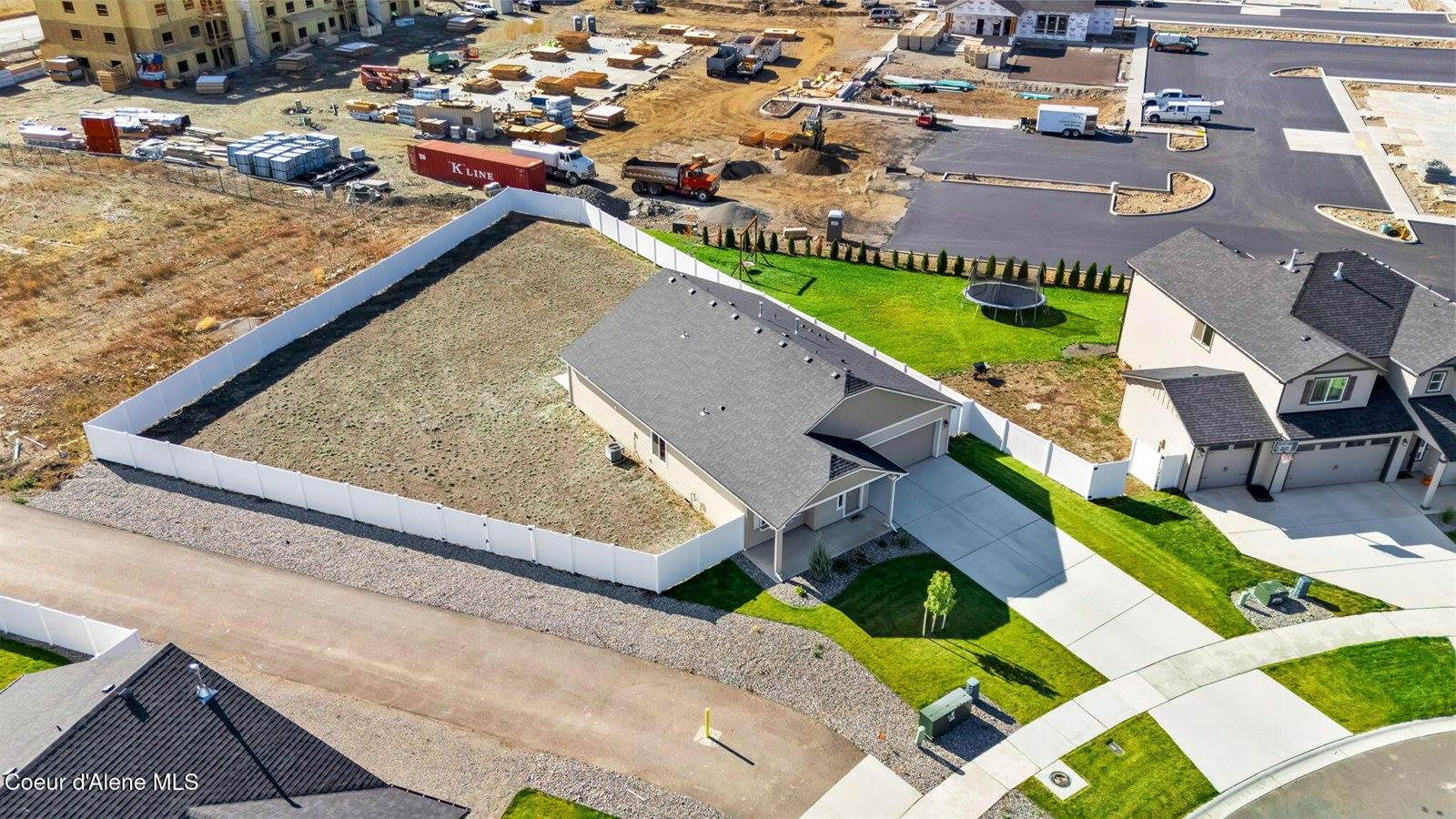 16167 North Hadley Loop, Rathdrum, ID 83858