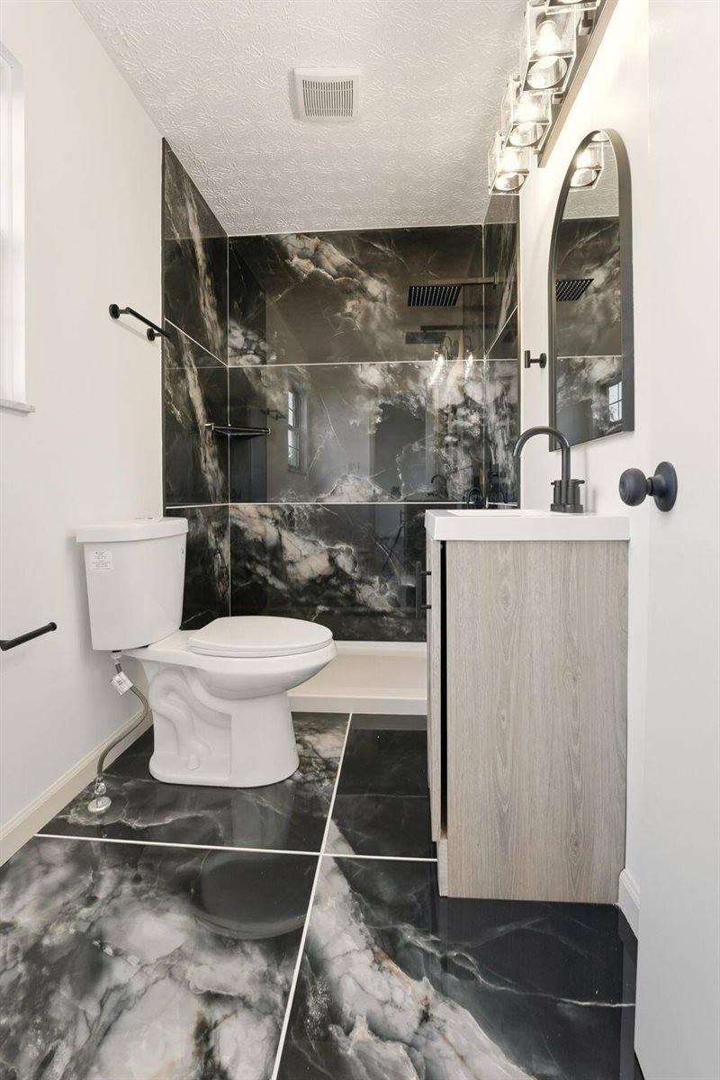 3161 Innisbrook Court, Pickerington, OH 43147