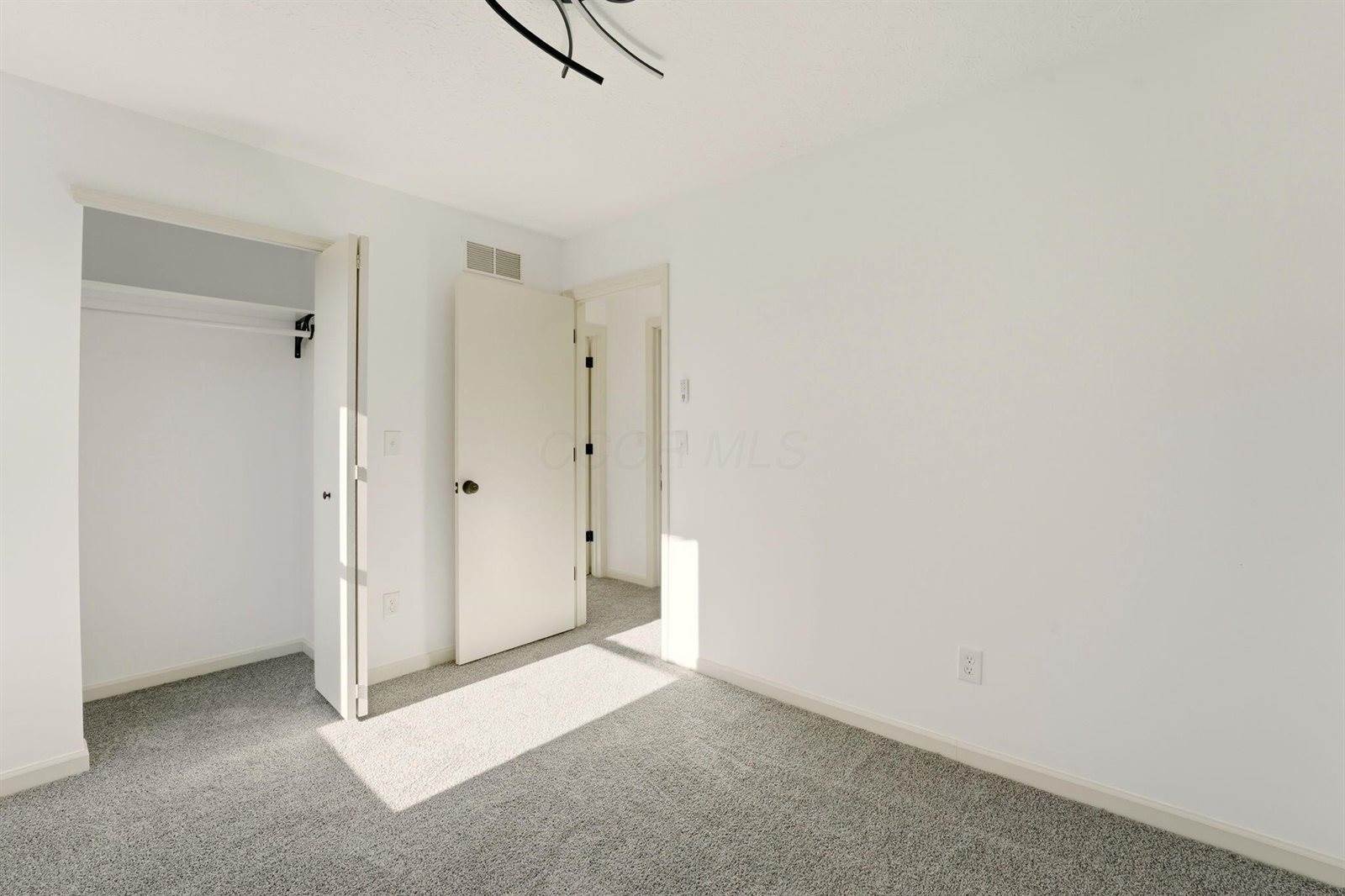 3161 Innisbrook Court, Pickerington, OH 43147