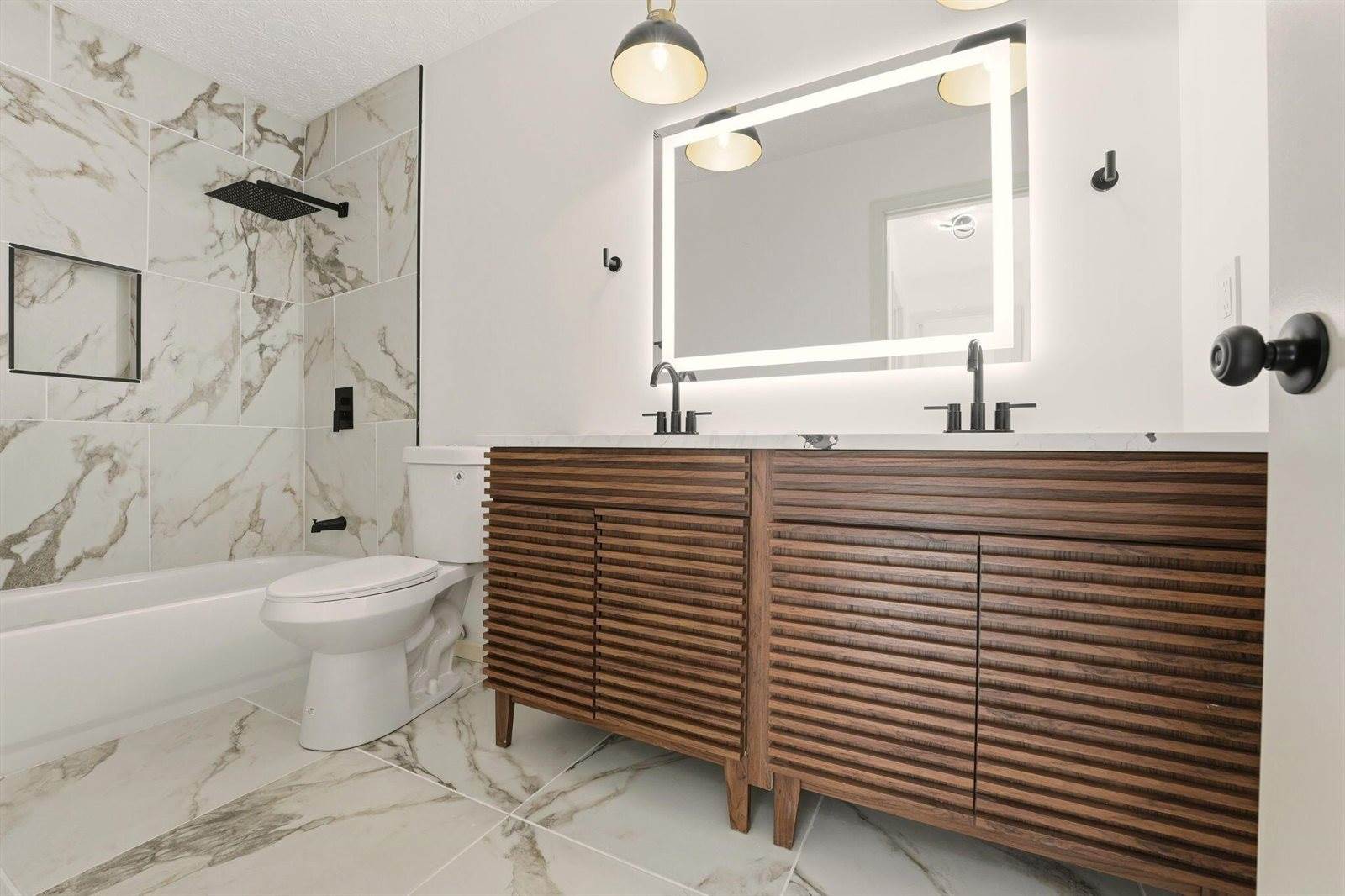 3161 Innisbrook Court, Pickerington, OH 43147