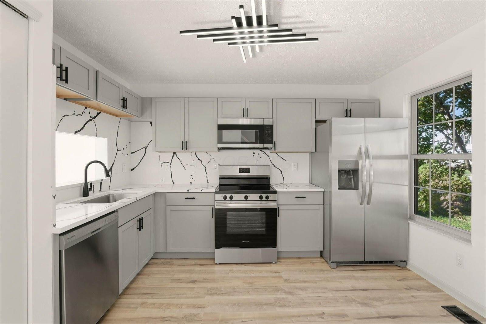 3161 Innisbrook Court, Pickerington, OH 43147