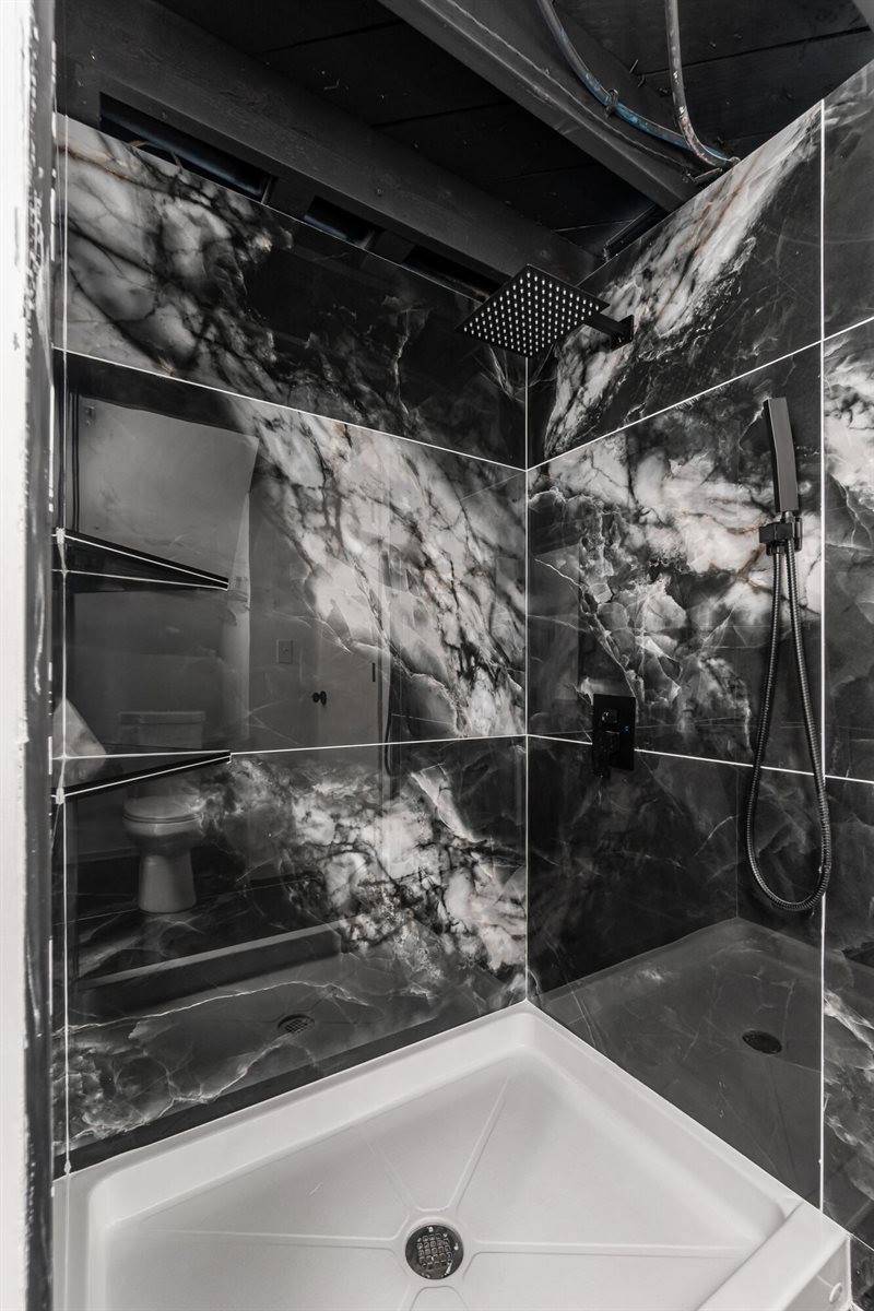 4241 Ashgrove Drive, Grove City, OH 43123