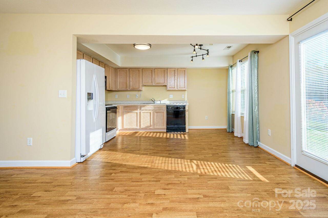 606 Olde Covington Way, Arden, NC 28704