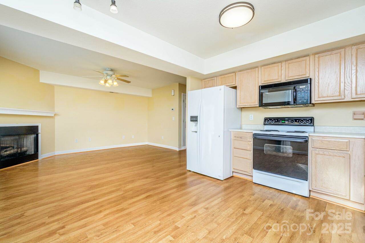 606 Olde Covington Way, Arden, NC 28704