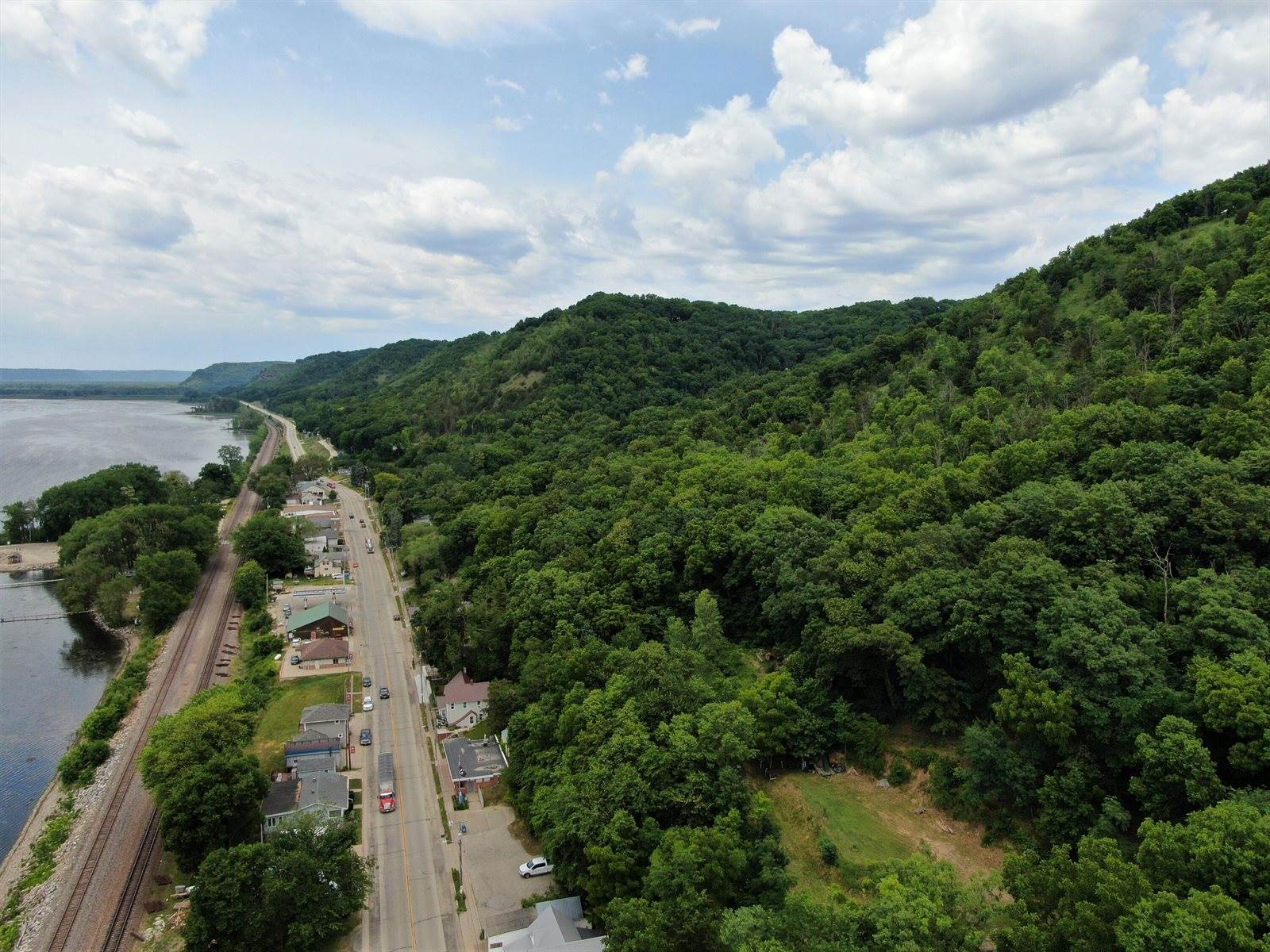 000 Main St, Ferryville, WI 54628