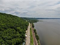 000 Main St, Ferryville, WI 54628