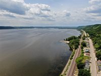 000 Main St, Ferryville, WI 54628