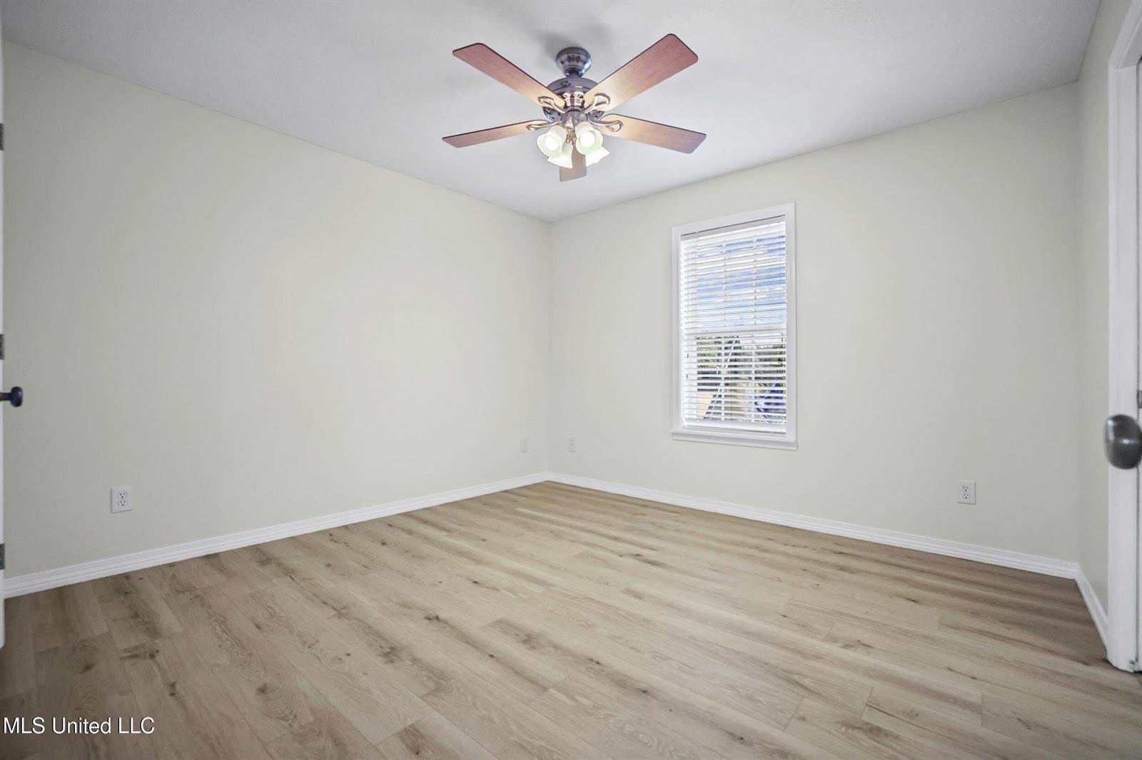 215 Holland Road, Lucedale, MS 39452