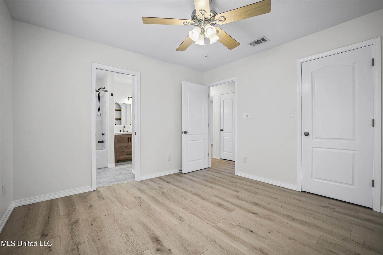 215 Holland Road, Lucedale, MS 39452