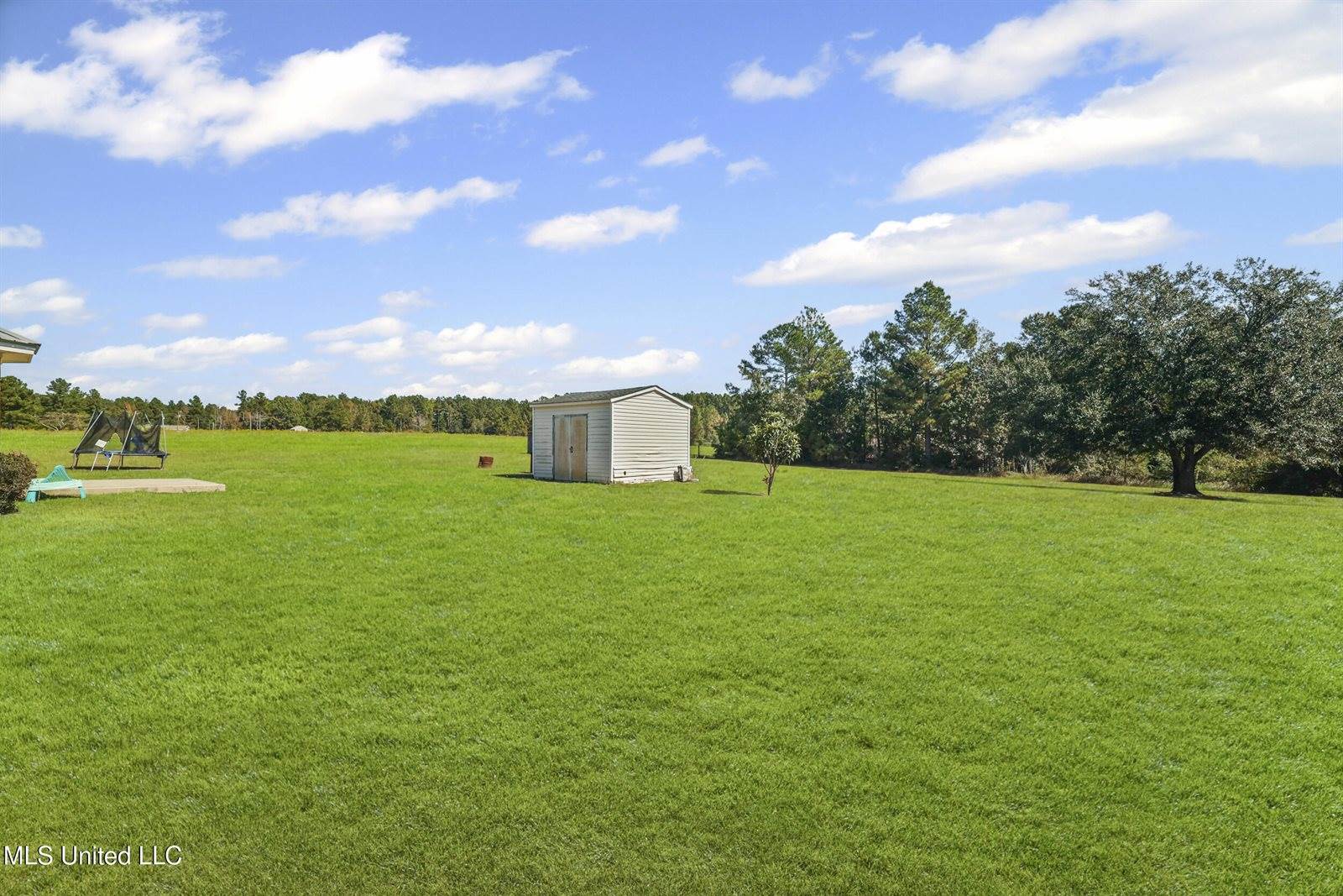 215 Holland Road, Lucedale, MS 39452