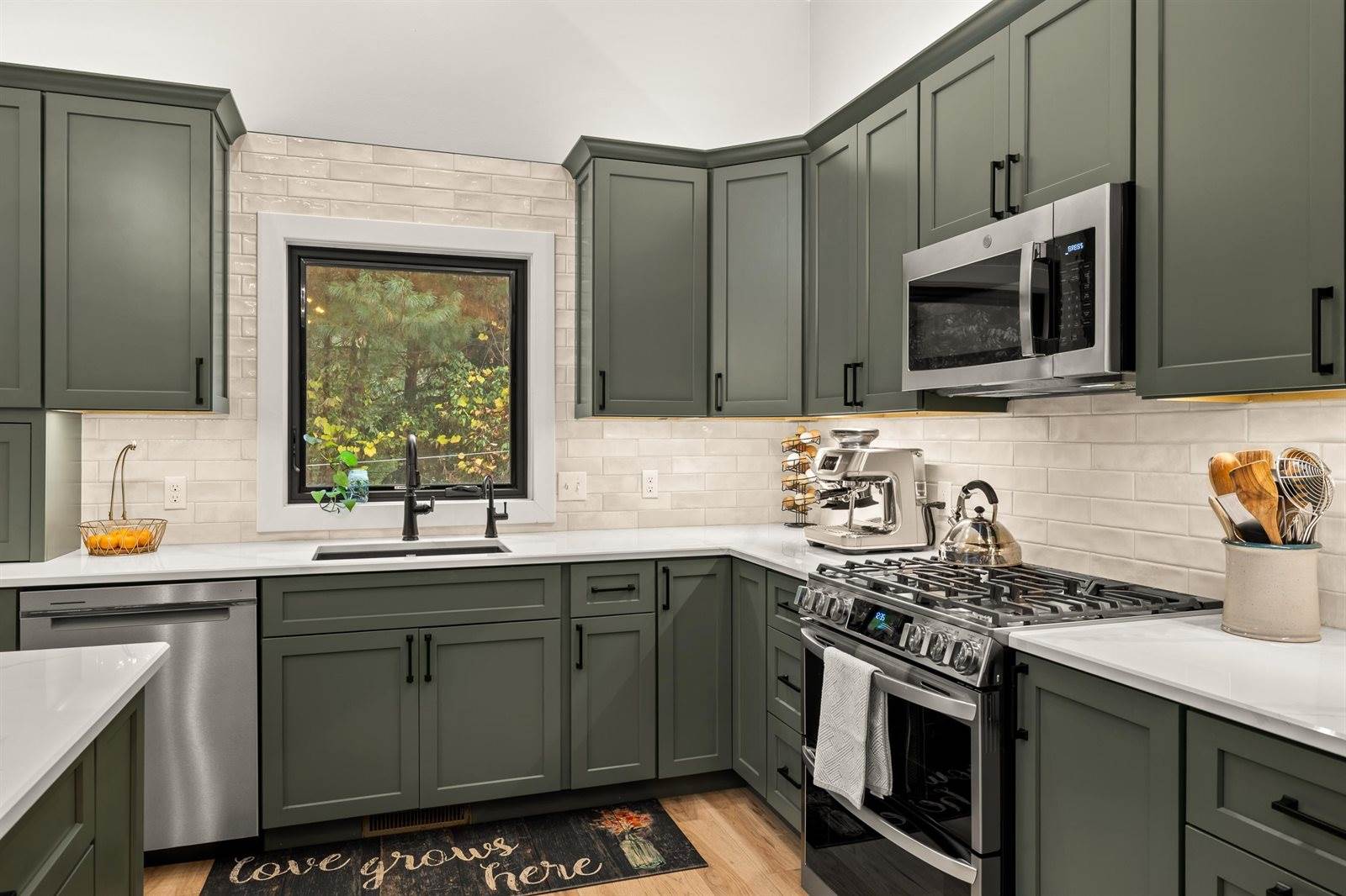 6020 Timber Wolfe Court, Wisconsin Rapids, WI 54494