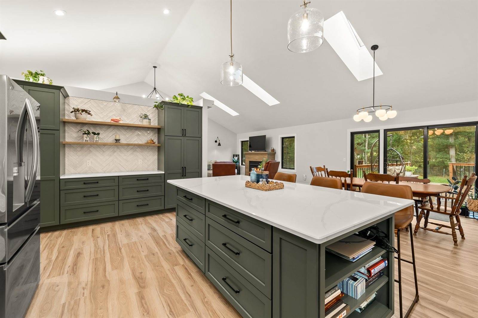 6020 Timber Wolfe Court, Wisconsin Rapids, WI 54494