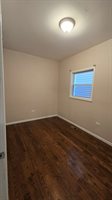 8551 South Manistee Avenue, Chicago, IL 60617