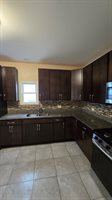 8551 South Manistee Avenue, Chicago, IL 60617