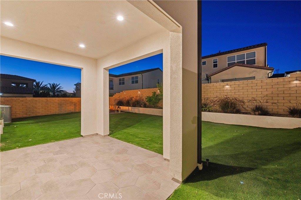 19133 Malabar Street, Canyon Country, CA 91351