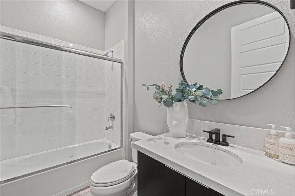 19133 Malabar Street, Canyon Country, CA 91351