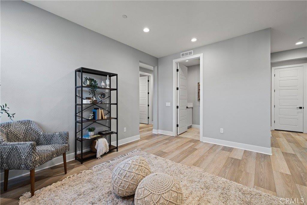 19133 Malabar Street, Canyon Country, CA 91351