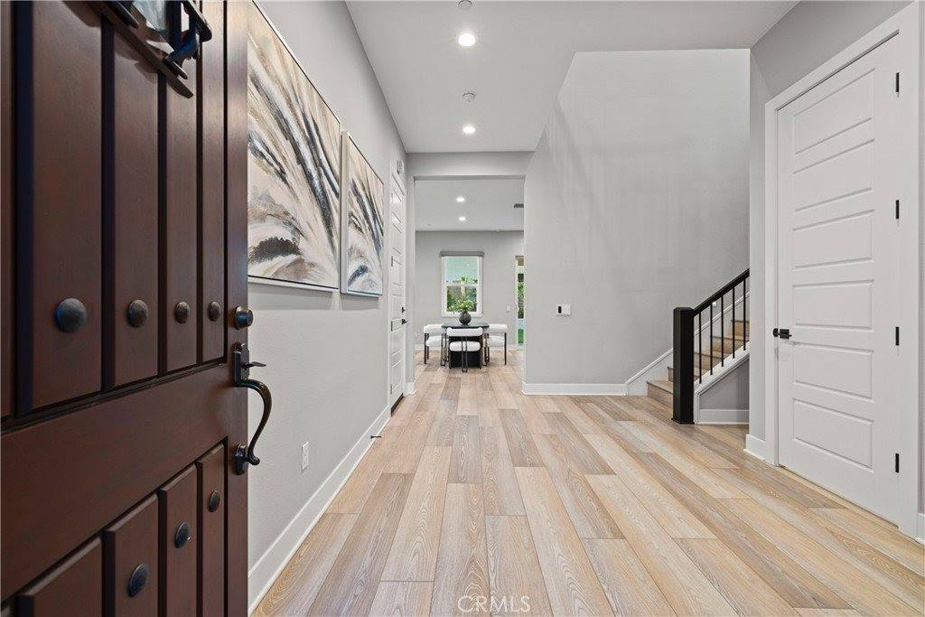 19133 Malabar Street, Canyon Country, CA 91351