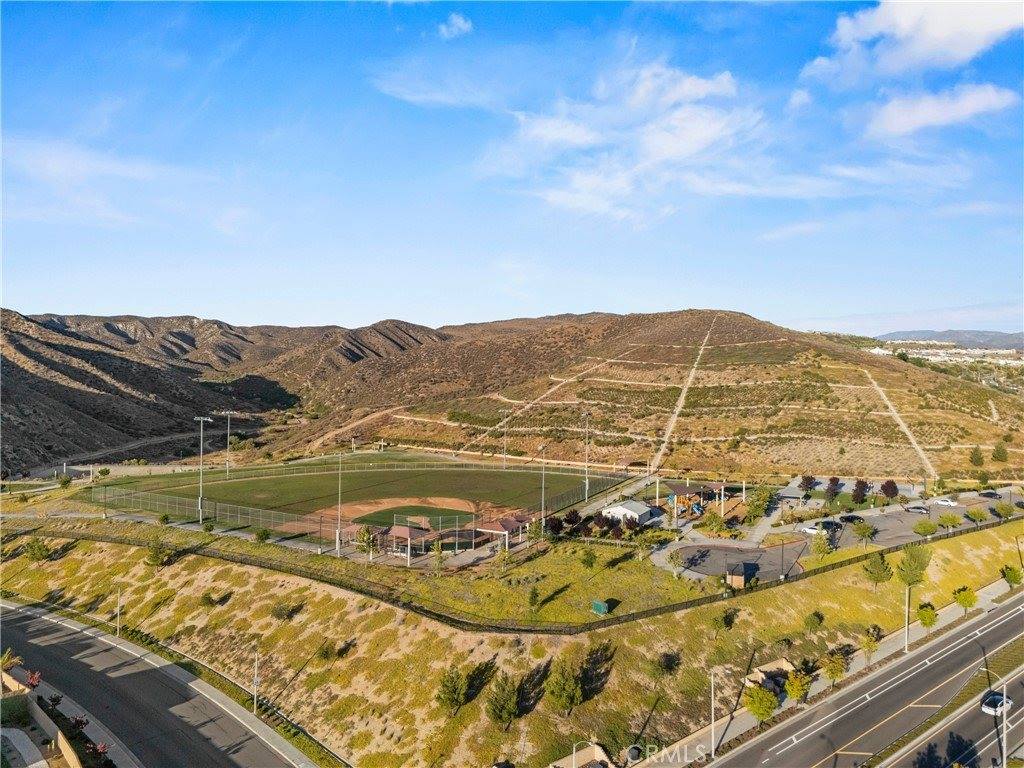 19133 Malabar Street, Canyon Country, CA 91351