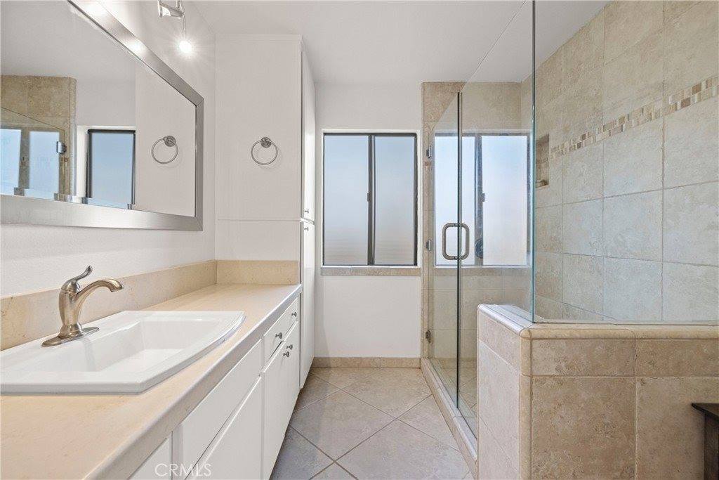 73 Paseo Esplendido, Camarillo, CA 93010