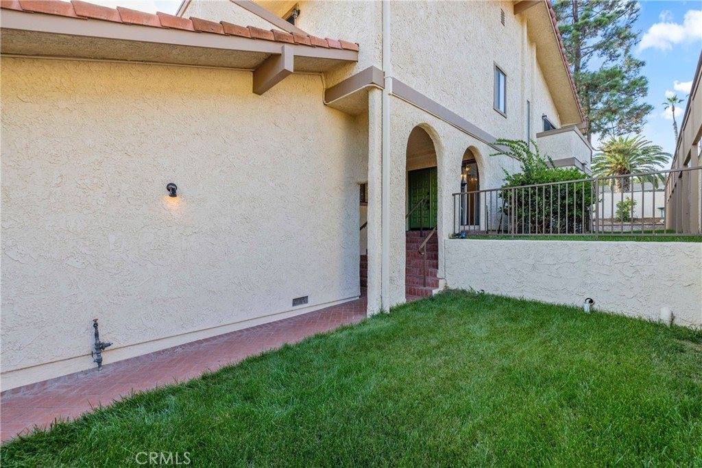 73 Paseo Esplendido, Camarillo, CA 93010