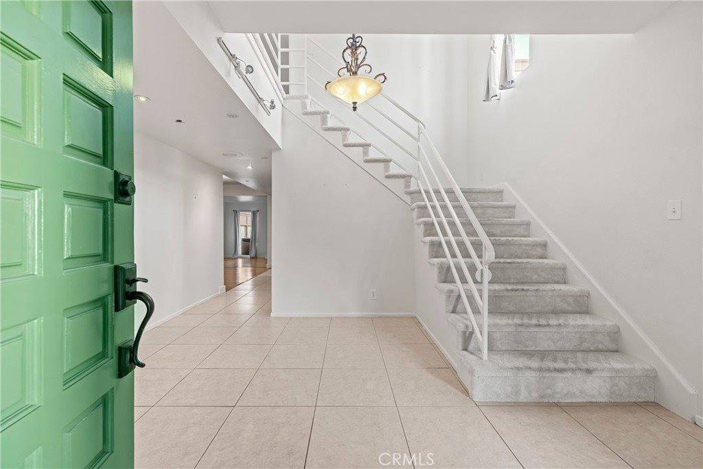 73 Paseo Esplendido, Camarillo, CA 93010