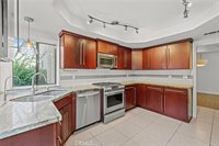 73 Paseo Esplendido, Camarillo, CA 93010