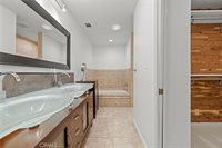 73 Paseo Esplendido, Camarillo, CA 93010