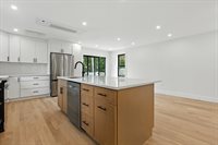 48 Lakeshore Dr, Westwood, MA 02090