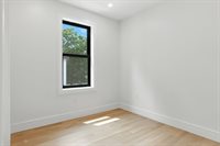 48 Lakeshore Dr, Westwood, MA 02090