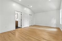 48 Lakeshore Dr, Westwood, MA 02090