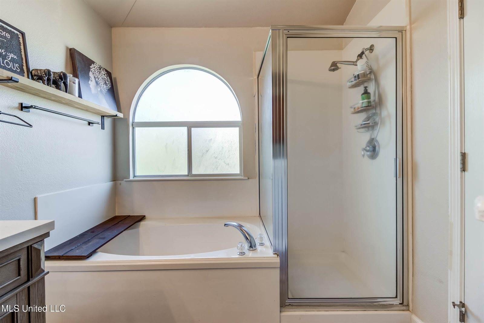 10219 English Manor Drive, Gulfport, MS 39503