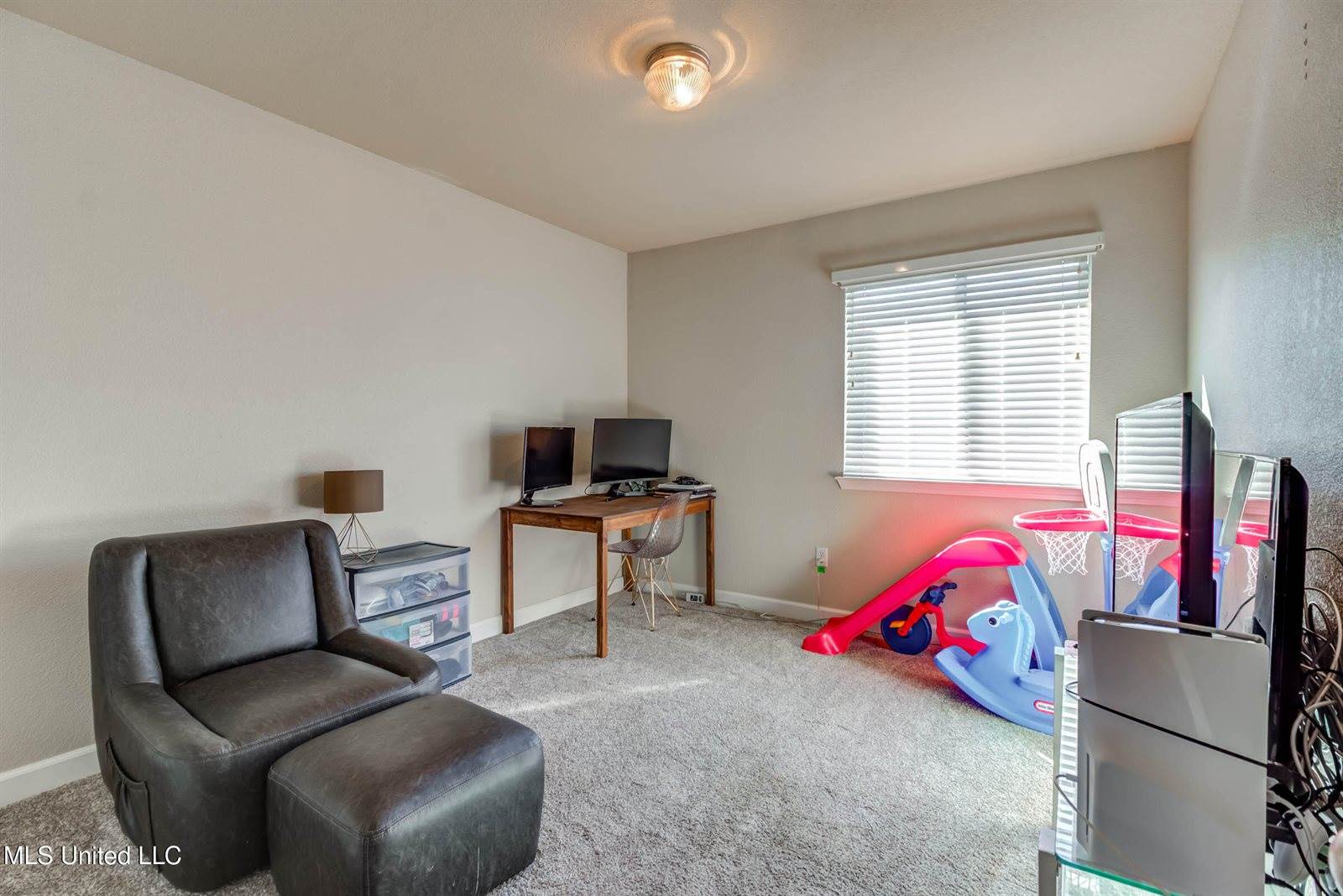 10219 English Manor Drive, Gulfport, MS 39503