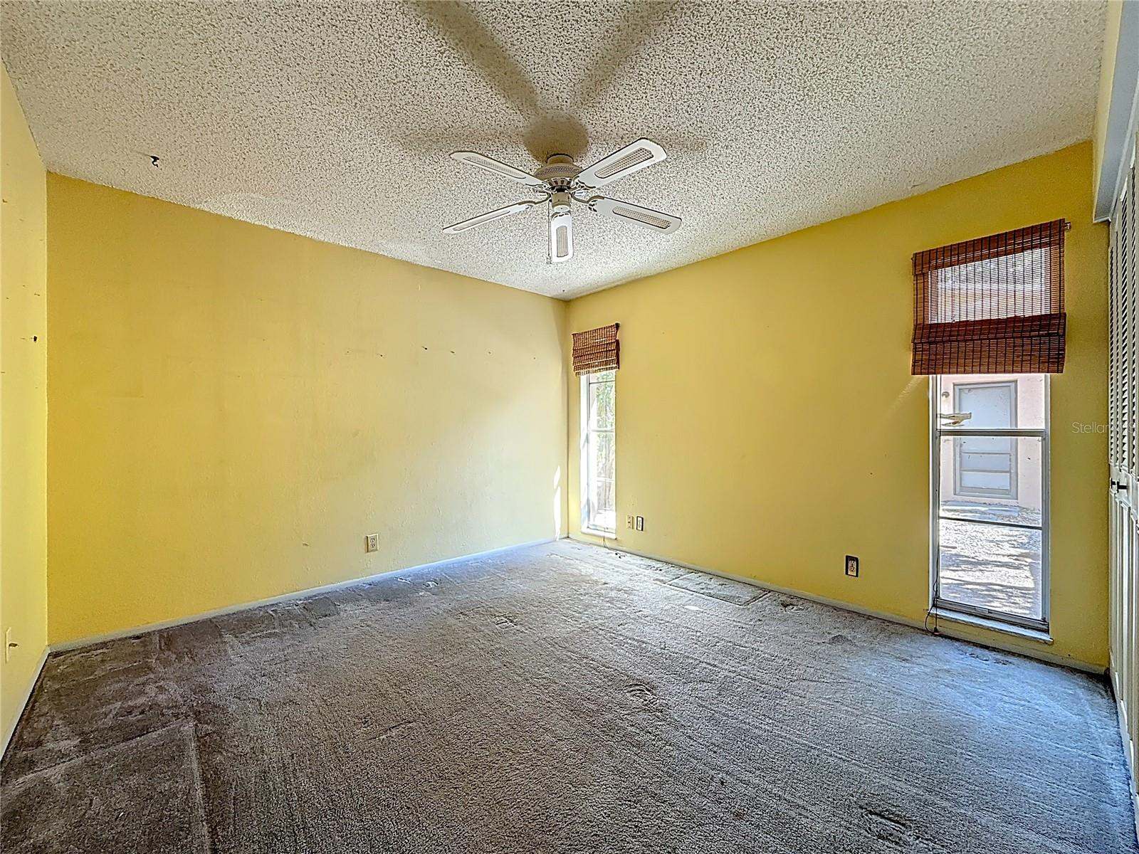 2010 Pinellas Point Drive South, Saint Petersburg, FL 33712