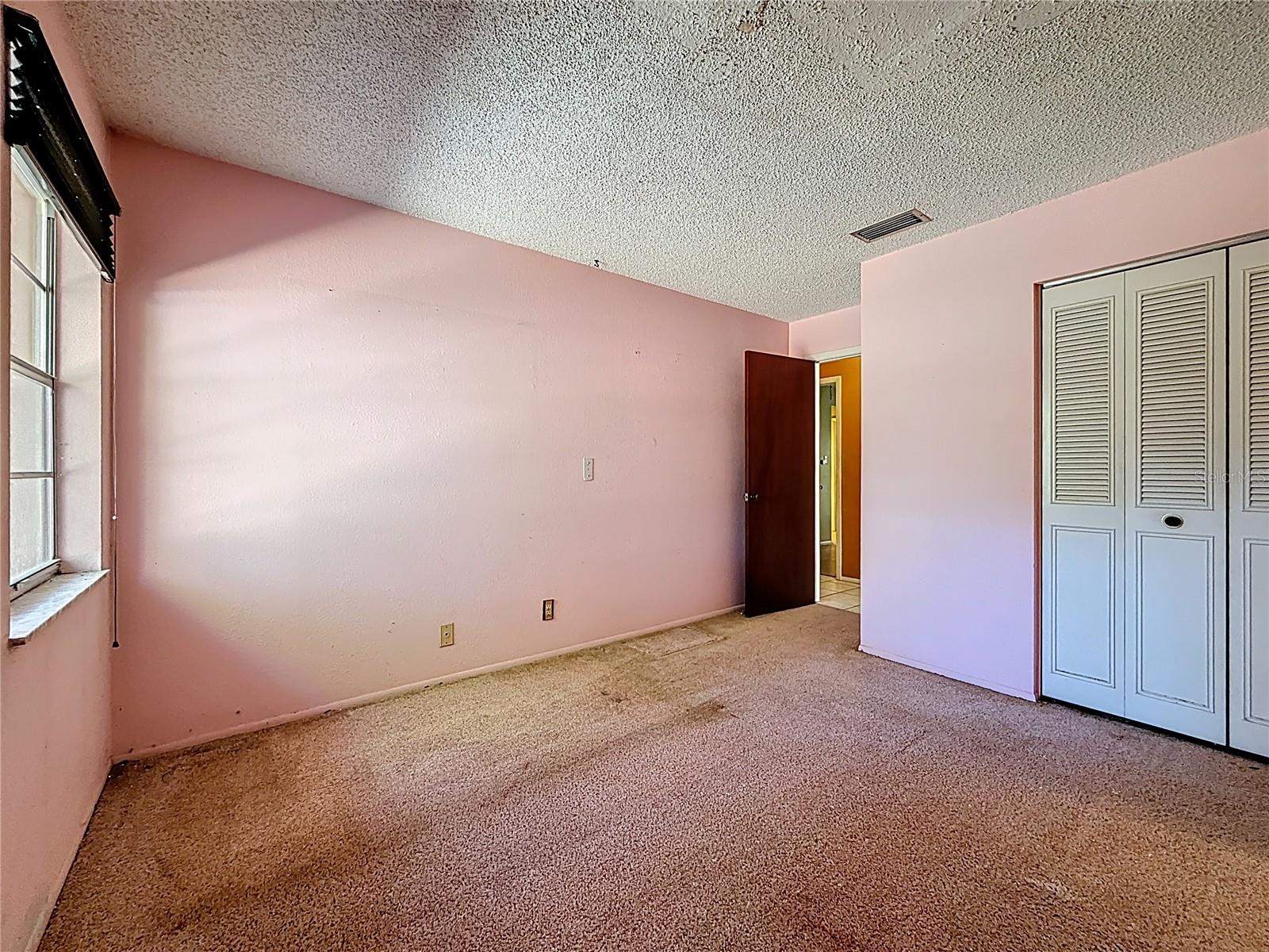 2010 Pinellas Point Drive South, Saint Petersburg, FL 33712